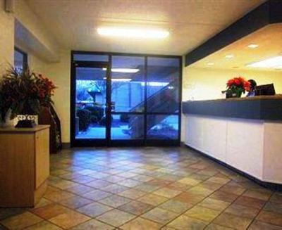 фото отеля Motel 6 Raleigh East (New Bern Avenue)