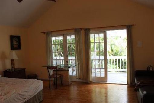 фото отеля Douglas House Key West