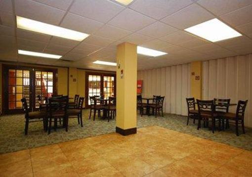 фото отеля Comfort Inn & Suites Lafayette