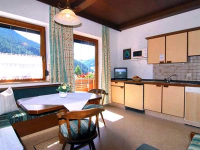 фото отеля Appartements Schone Aussicht Family