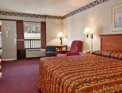 фото отеля Ramada Inn Batesville