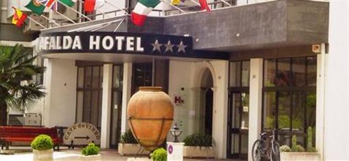 фото отеля Hotel Santa Mafalda