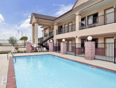 фото отеля Super 8 Motel Humble