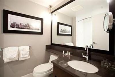 фото отеля Sandman Signature Hotel & Suites Edmonton South