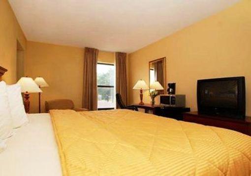 фото отеля Comfort Inn Madison