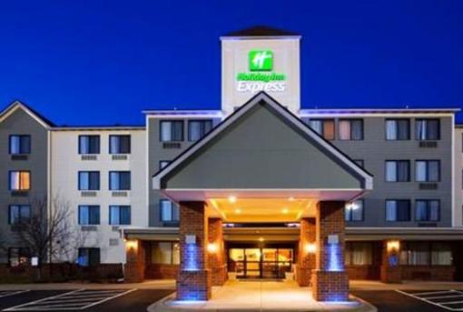 фото отеля Holiday Inn Express Coon Rapids