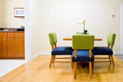 фото отеля Four Points Cape Cod Hotel Eastham