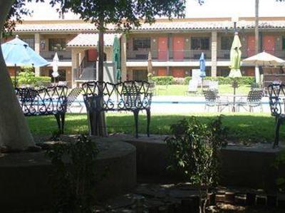фото отеля Hotel Colonial Mexicali