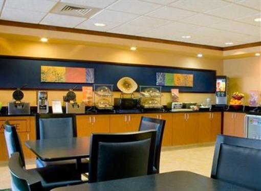 фото отеля Fairfield Inn & Suites Madison West Middleton