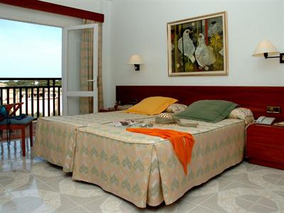 фото отеля Barcelo Ponent Playa