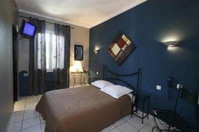 фото отеля Grand Hotel Des Bains Sanary-sur-Mer