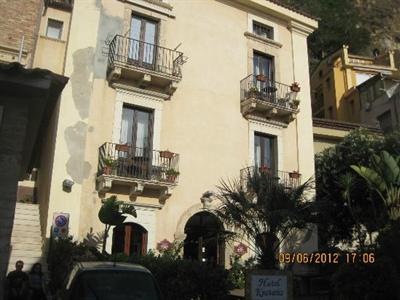 фото отеля Palazzo Krataiis