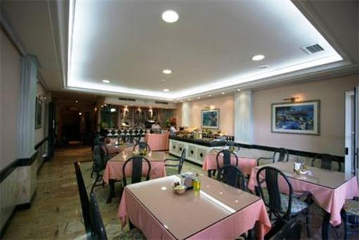 фото отеля Hotel Nerja Princ