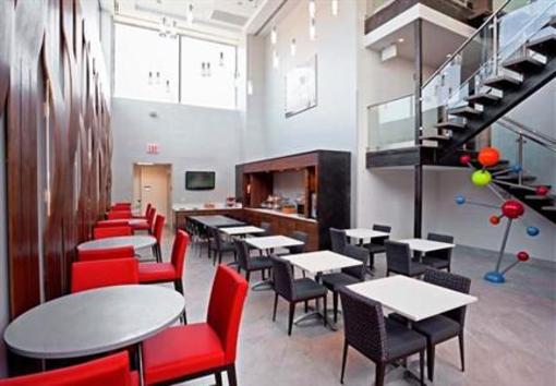 фото отеля Fairfield Inn & Suites New York Brooklyn