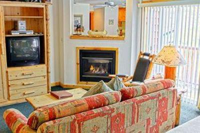 фото отеля Red Wolf Lodge at Squaw Valley