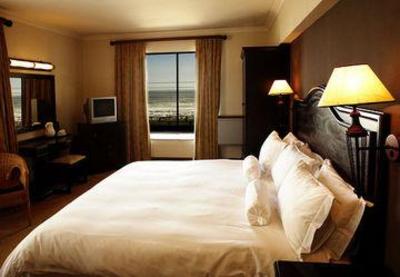 фото отеля Premier Hotel Cape Manor