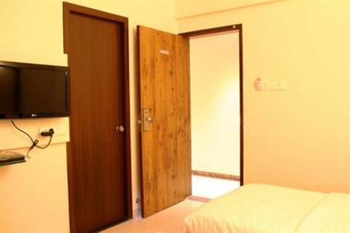 фото отеля Hotel Eco Inn Pune