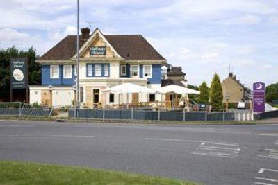 фото отеля Premier Inn Luton Dunstable
