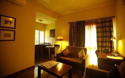 фото отеля Justa The Residence Indiranagar