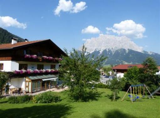фото отеля Appartements Alpenland