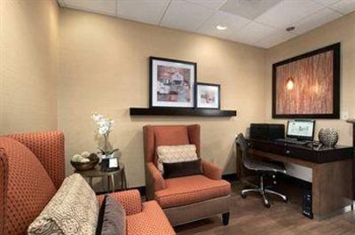фото отеля Hampton Inn - Brookhollow