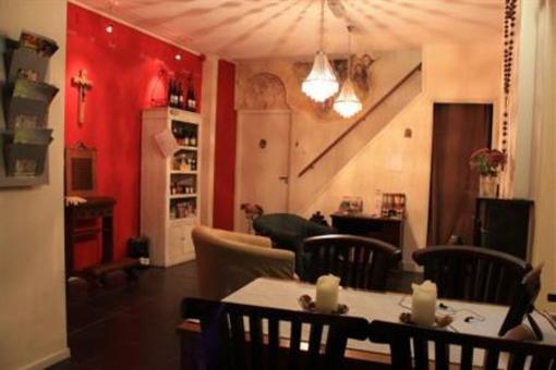фото отеля Bed and Breakfast 't Klooster Maastricht
