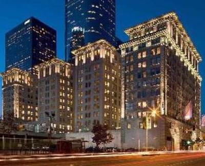 фото отеля Oakwood Apartments at Metro 417 Los Angeles