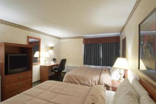 фото отеля Comfort Inn Meadowvale Mississauga