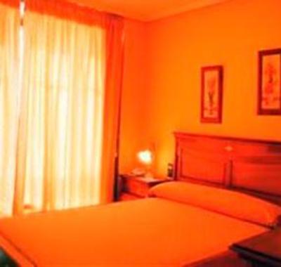 фото отеля Hostal Posada Entrevinas
