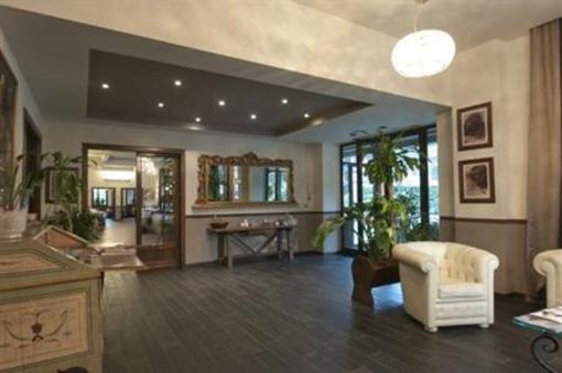фото отеля Hotel Sant'Eustorgio Ristorante Arcore