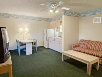 фото отеля Ramada Limited Hotel Ellenton