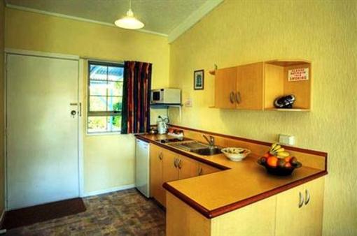 фото отеля Equestrian Lodge Motel