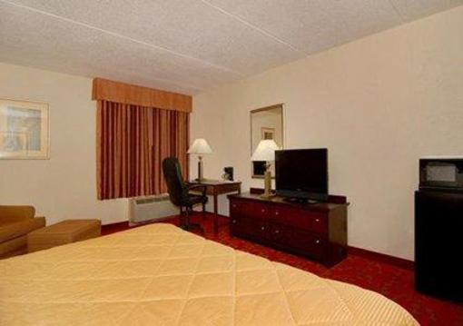 фото отеля Comfort Inn Matthews