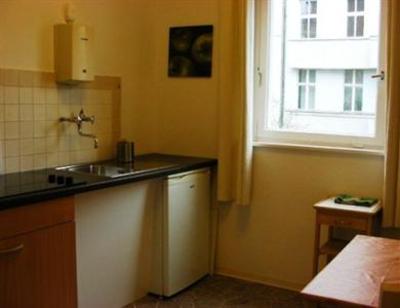 фото отеля Berlin Holiday Apartments