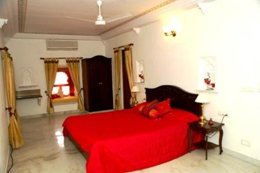 фото отеля Sardargarh Heritage Hotel
