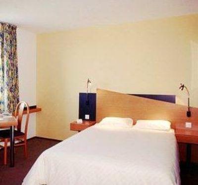 фото отеля Holiday Inn Express Poitiers Futuroscope Chasseneuil-du-Poitou