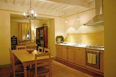 фото отеля Le Gelosie Bed and Breakfast and Apartments