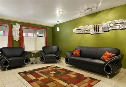 фото отеля Travelodge Seattle University