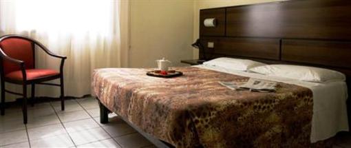 фото отеля Catalani E Madrid Hotel Milan