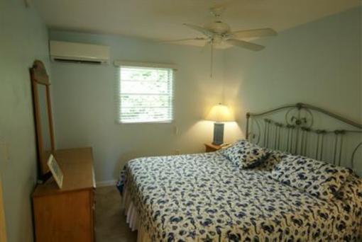 фото отеля Sandpiper Inn Longboat Key