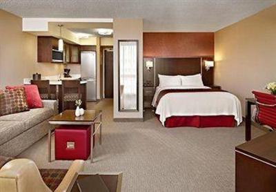 фото отеля Cascadia Hotel & Suites