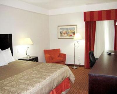 фото отеля La Quinta Inn & Suites Winnie