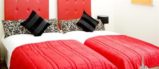 фото отеля Princes Street Suites at 16 Waterloo Place