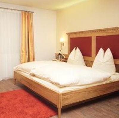 фото отеля Hotel & Gasthof Lowen