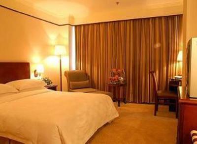 фото отеля Royalty Hotel