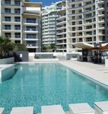 фото отеля Trilogy Surfers Paradise Apartments Gold Coast
