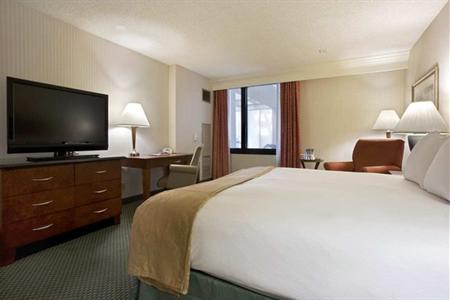 фото отеля Hilton Orange County / Costa Mesa