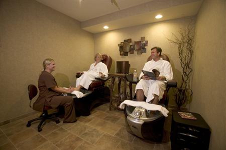 фото отеля BEST WESTERN PREMIER The Lodge on Lake Detroit