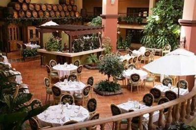 фото отеля Embassy Suites Hotel Napa Valley