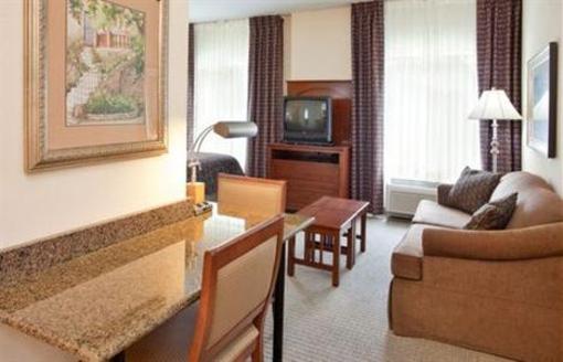 фото отеля Staybridge Suites Columbia (Missouri)